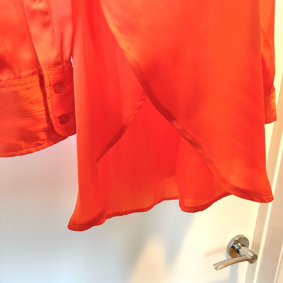 H&M Orange Satin Button Down Shirt Blouse Size Small - Picture 6 of 7